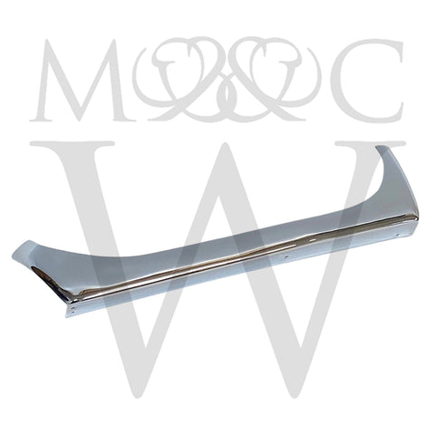 BD19562 - LH WINDSCREEN SIDE FINISHER - E-TYPE S1/S1.5/S2